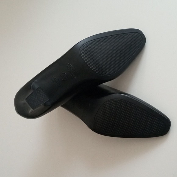 🖤👠 Black Heels, Pumps | Size 7.5 - Picture 11 of 11